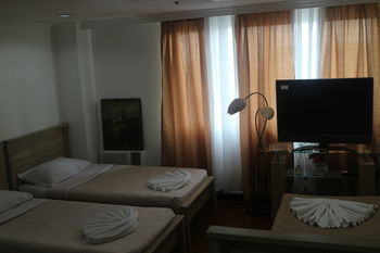 Fil Star Airport Guest House Paranaque City Extérieur photo