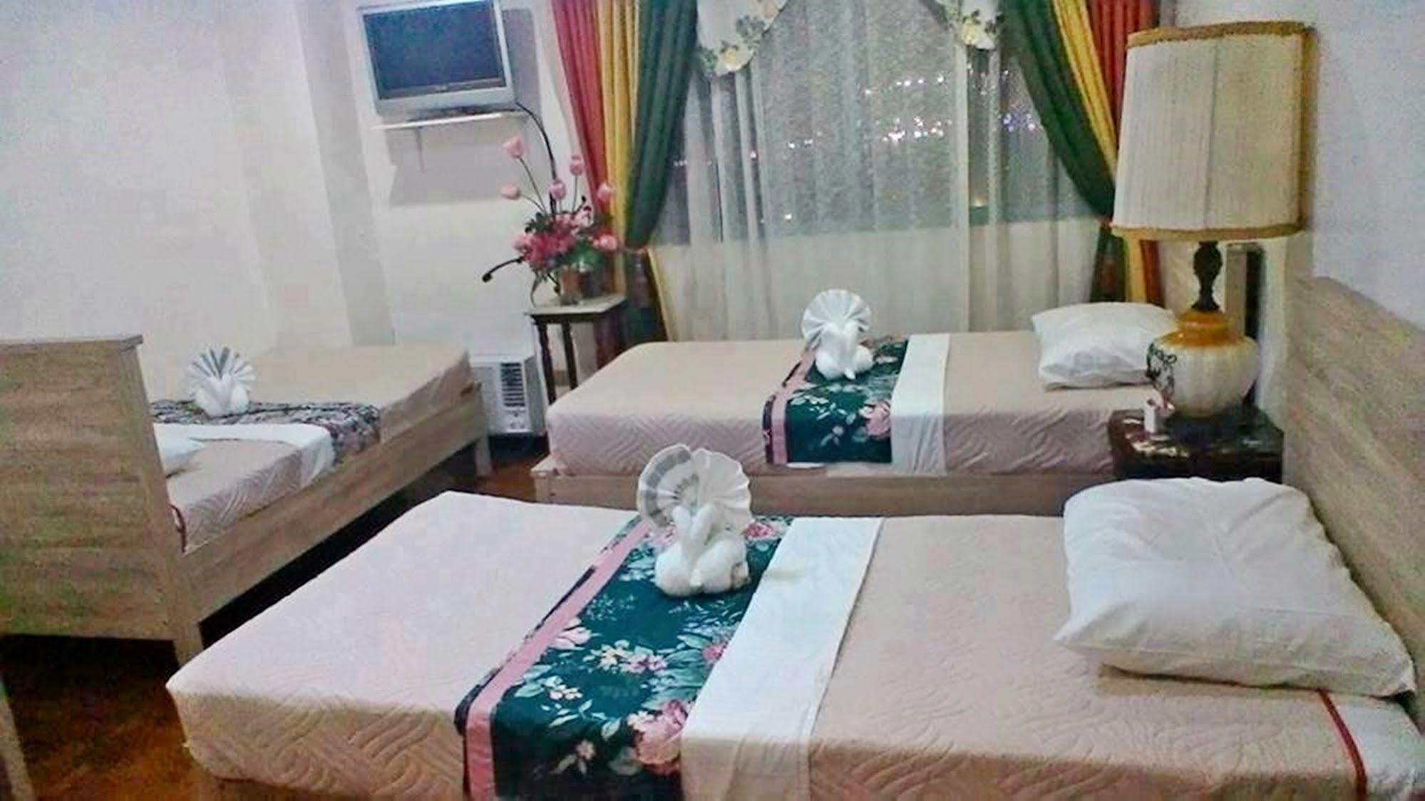 Fil Star Airport Guest House Paranaque City Extérieur photo