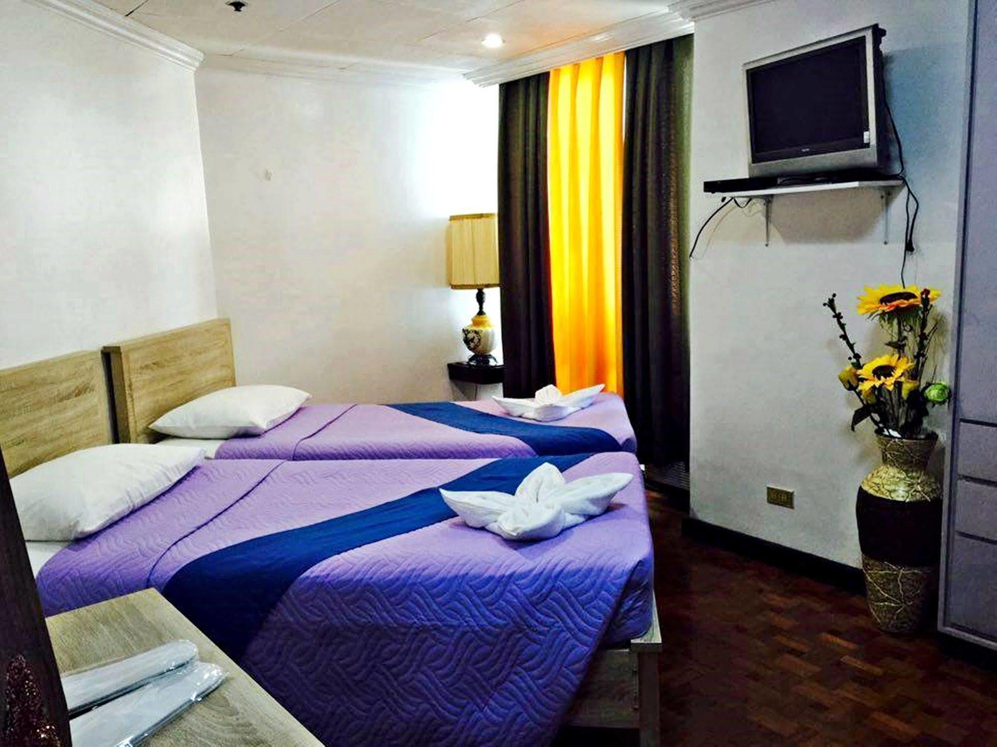 Fil Star Airport Guest House Paranaque City Extérieur photo