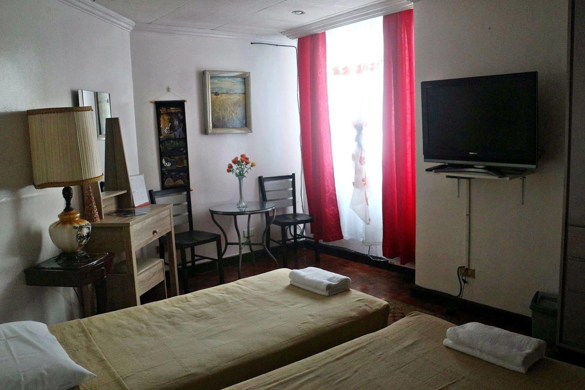 Fil Star Airport Guest House Paranaque City Extérieur photo